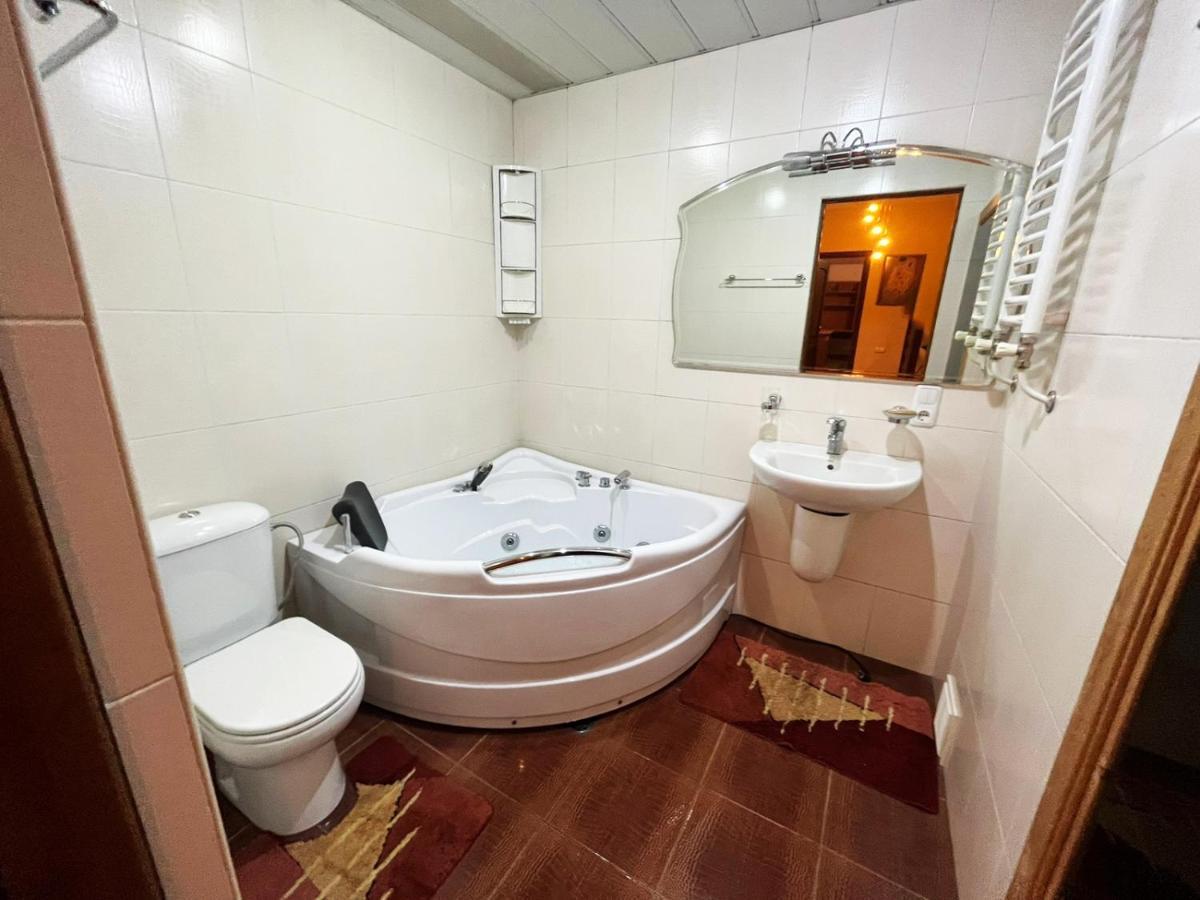 Amigo Guest House Yerevan Exterior photo