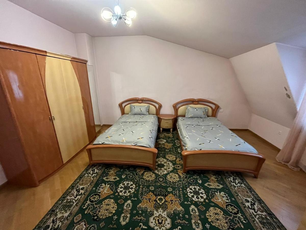 Amigo Guest House Yerevan Exterior photo
